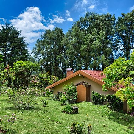 Hotel Villa Zurqui San Isidro  외부 사진