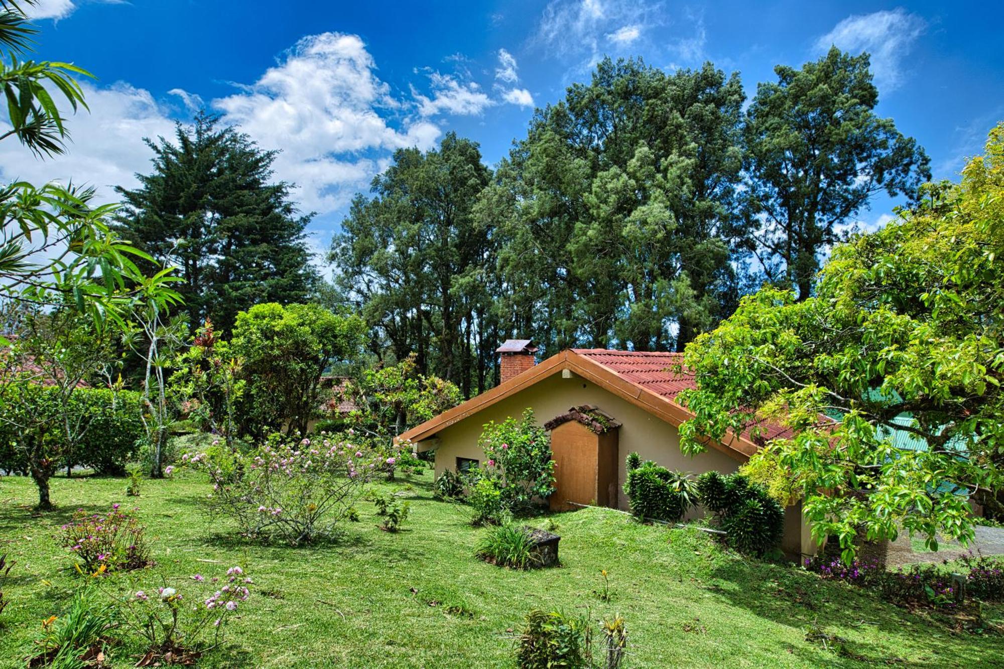 Hotel Villa Zurqui San Isidro  외부 사진