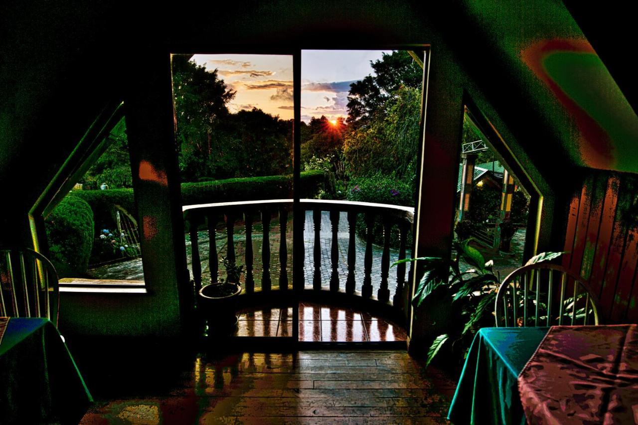 Hotel Villa Zurqui San Isidro  외부 사진