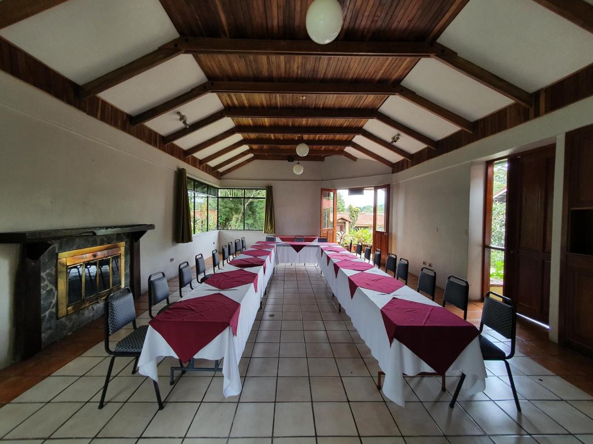 Hotel Villa Zurqui San Isidro  외부 사진