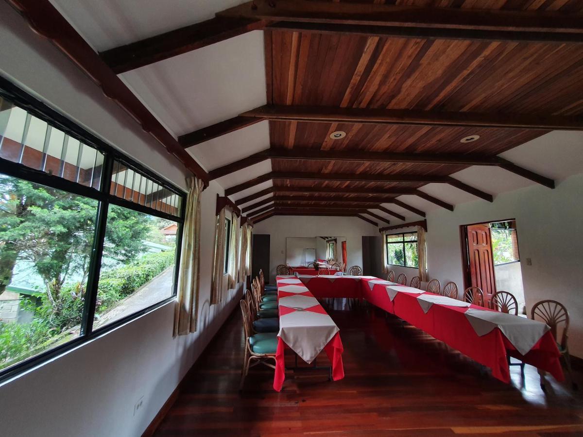 Hotel Villa Zurqui San Isidro  외부 사진