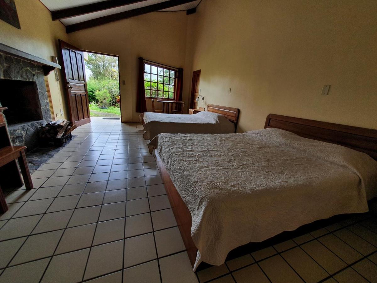 Hotel Villa Zurqui San Isidro  외부 사진