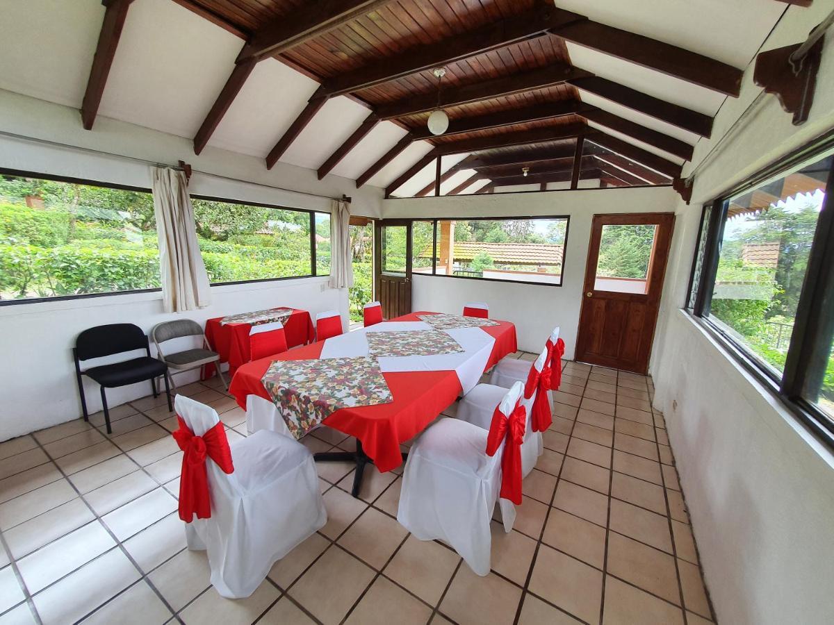 Hotel Villa Zurqui San Isidro  외부 사진